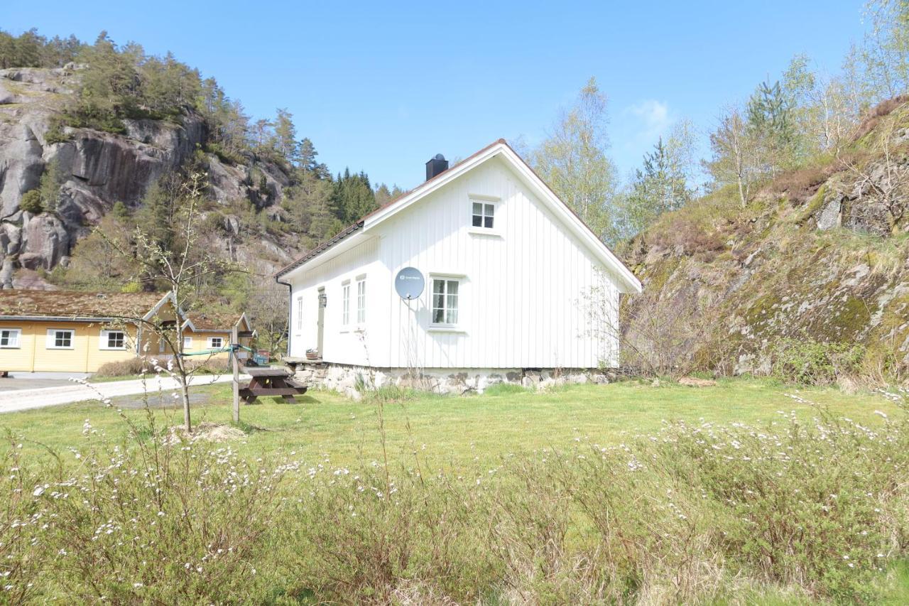 Det Hvite Hus Villa Feda Bagian luar foto